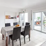 Silvercoast - Swimming Pool & Jacuzzi Apartment
