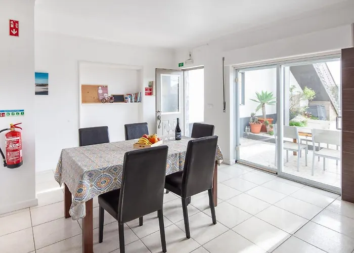 Silvercoast - Swimming Pool & Jacuzzi דירה