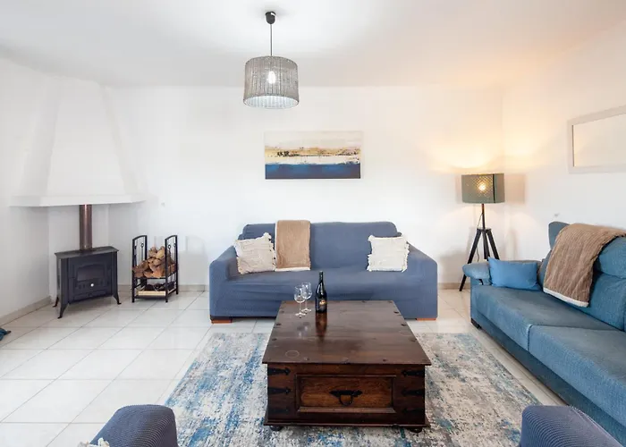 Silvercoast - Swimming Pool & Jacuzzi אנטוגויה דה באלייה