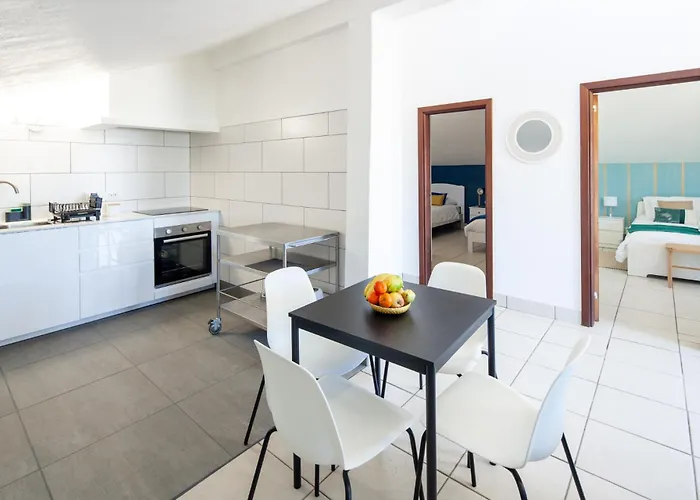 Silvercoast - Swimming Pool & Jacuzzi אנטוגויה דה באלייה