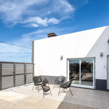 Silvercoast - Swimming Pool & Jacuzzi アトウギア・ダ・バレイア